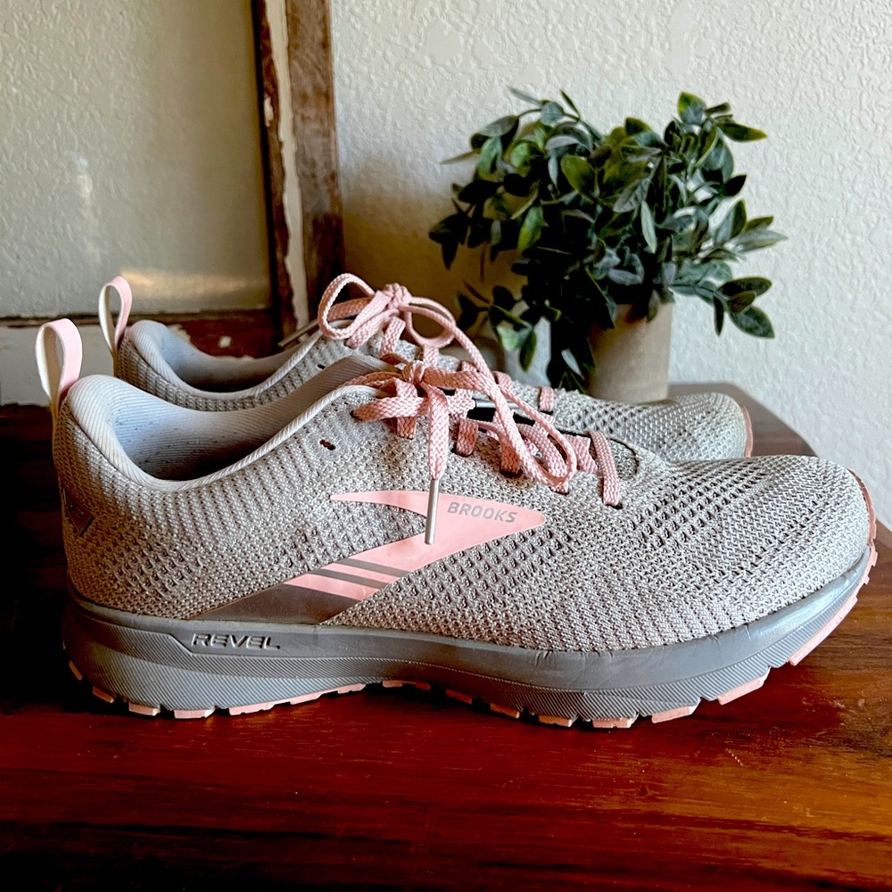 Brooks Running Shoes Revel 5